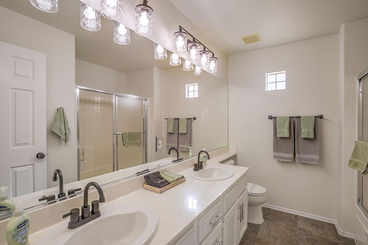 Buddha Gem, Central 6 Bed Room Luxury Home With Pool Hot Tub Game Room And Much More Las Vegas Exteriör bild