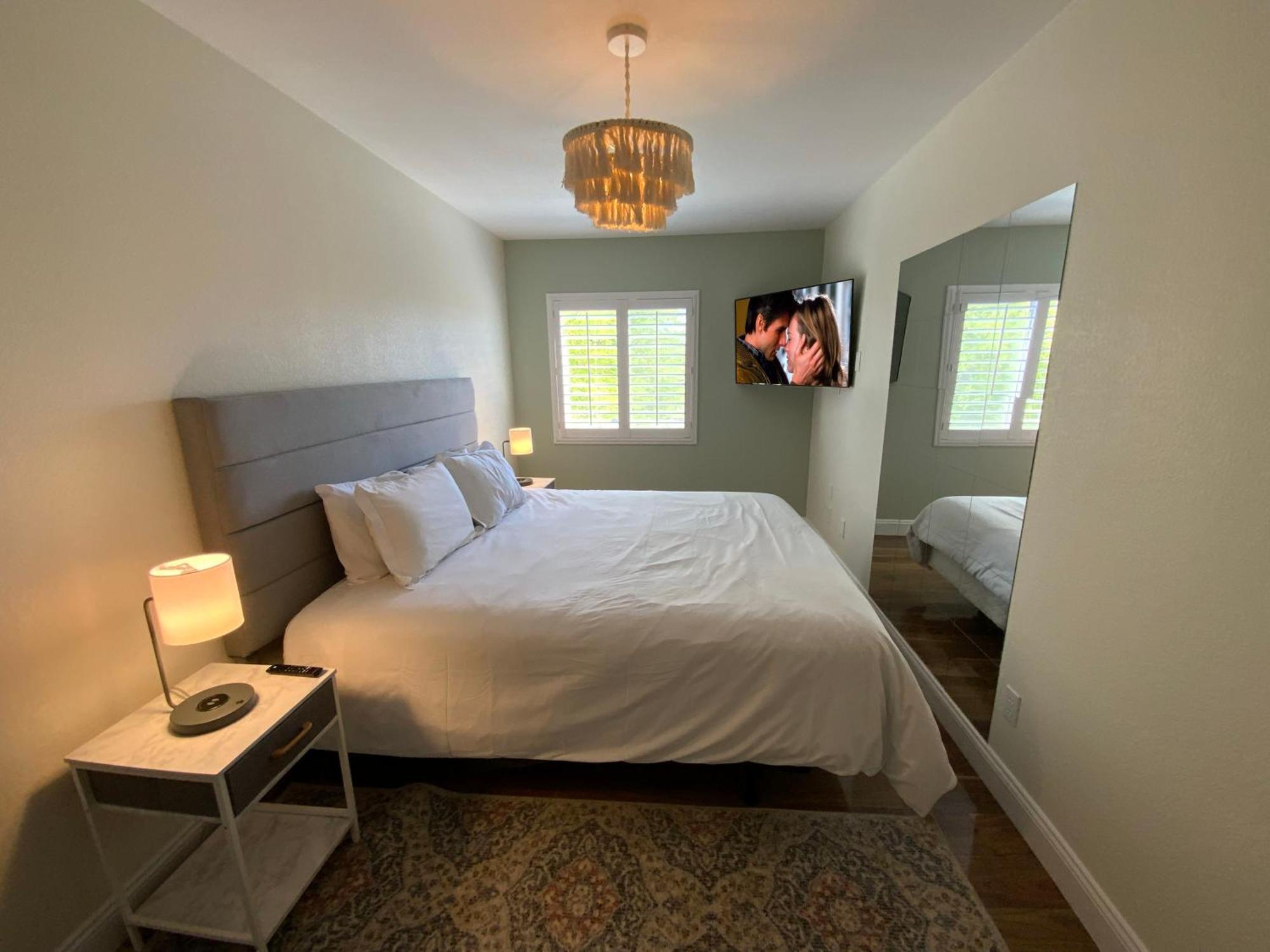 Buddha Gem, Central 6 Bed Room Luxury Home With Pool Hot Tub Game Room And Much More Las Vegas Exteriör bild