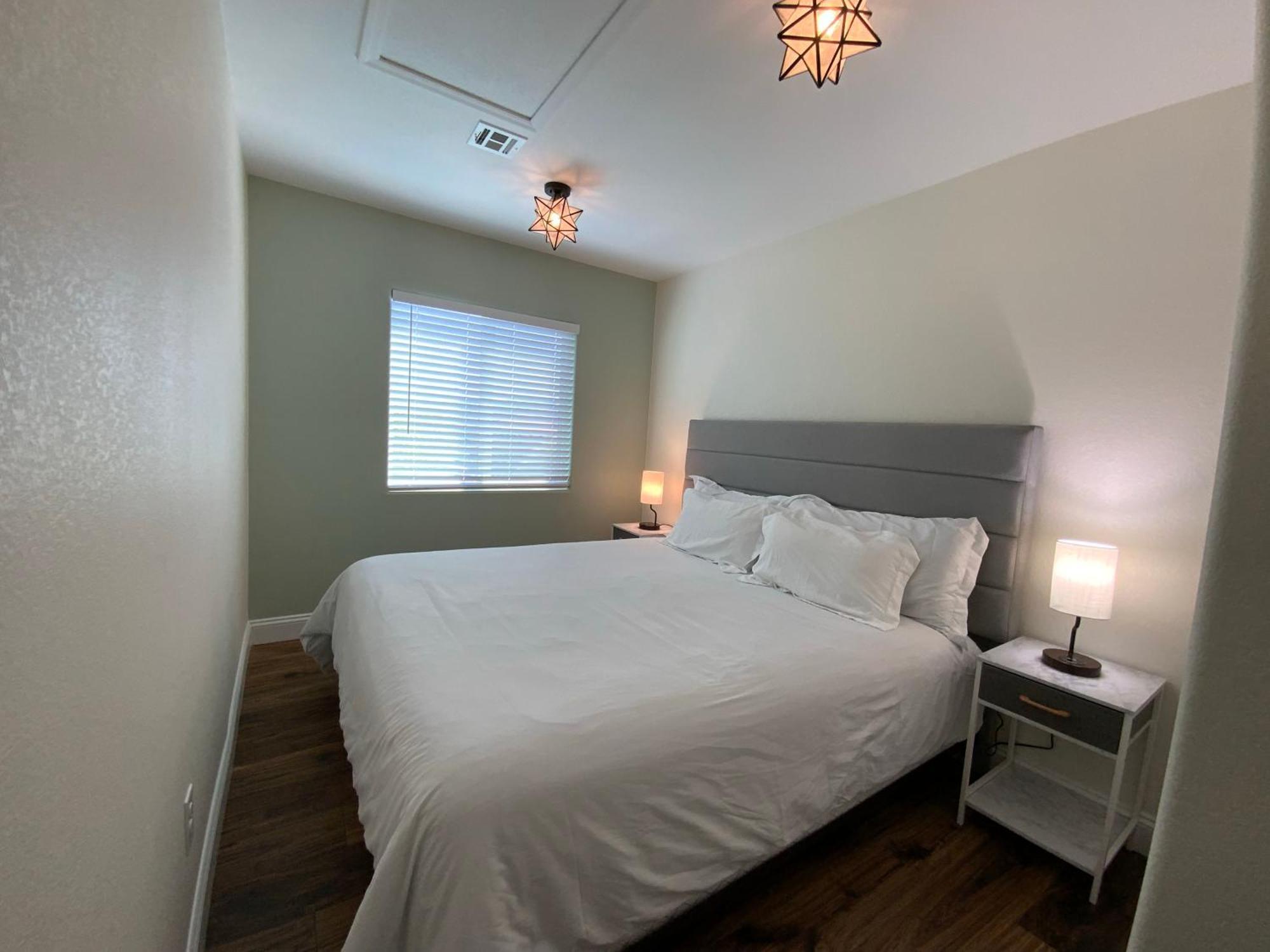 Buddha Gem, Central 6 Bed Room Luxury Home With Pool Hot Tub Game Room And Much More Las Vegas Exteriör bild